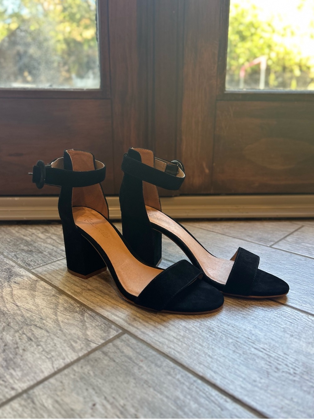 Madewell Black Ankle Strap Block Heels, Womenโs Size 7